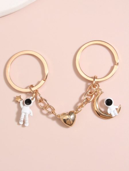 Astronaut Star Magnetic Button Key Ring Spaceman Key chains For Couple Friend Gifts